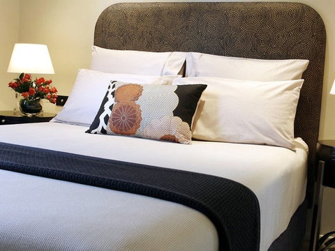 Alpine Lodges - Mackay Tourism 1