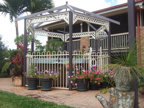 Ayr Bed And Breakfast On McIntyre - Mackay Tourism 2
