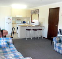 Back O' Bourke Accommodation - Mackay Tourism