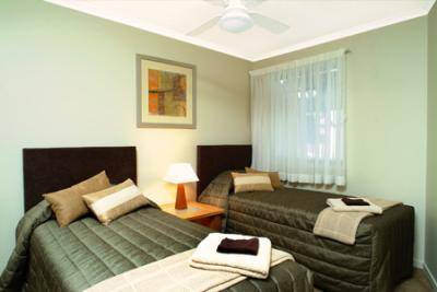 Beach Blue Resort - Mackay Tourism 4