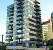 Beachfront Towers Holiday Apartments - Mackay Tourism