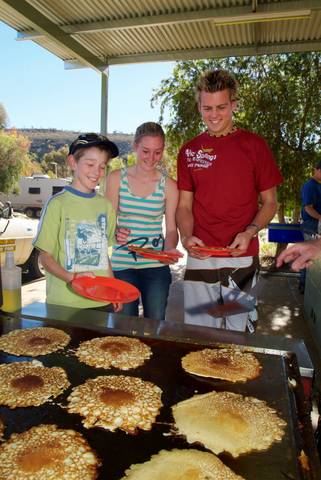 BIG4 MacDonnell Range Holiday Park - Mackay Tourism 2