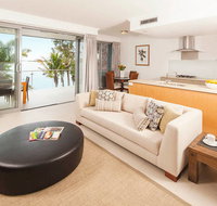 Blue Dolphin Holiday Resort - Mackay Tourism