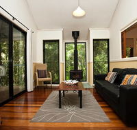Cedar Creek Lodges at Thunderbird Park - Mackay Tourism
