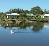 Coachhouse Marina Resort