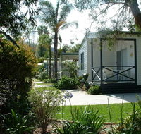 Coastal Palms Holiday Park - Mackay Tourism
