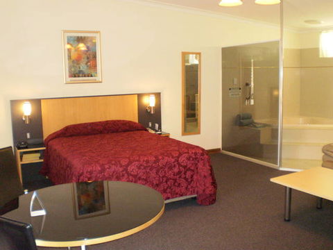 Comfort Inn Bel Eyre Perth - Mackay Tourism 4