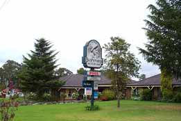 Bushmans Comfort Inn - Mackay Tourism 0