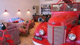 The Fire Station Inn - Fire Engine Suite - Mackay Tourism 4