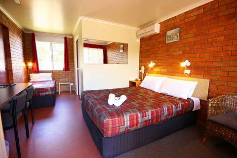 Downs Motel - Mackay Tourism 0