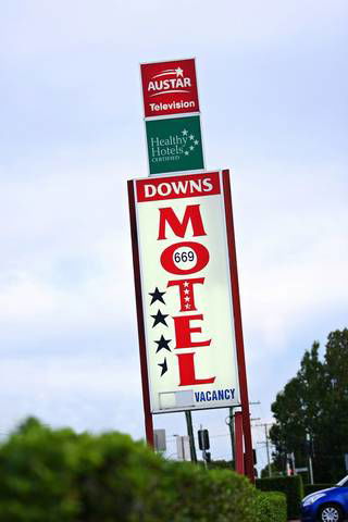 Downs Motel - Mackay Tourism 11