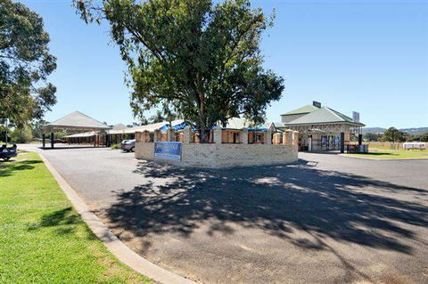 Drakesbrook Hotel - Mackay Tourism 0