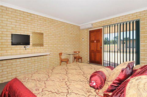Drakesbrook Hotel - Mackay Tourism 4