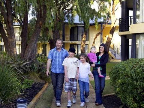 Forte Cape View Apartments - Mackay Tourism 2