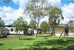 Glasbys Caravan Park - Mackay Tourism 0