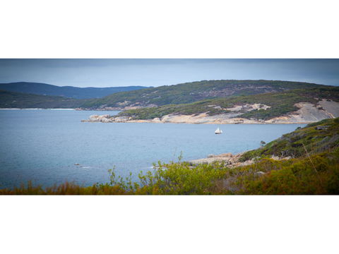 Hanover Bay - Mackay Tourism 5