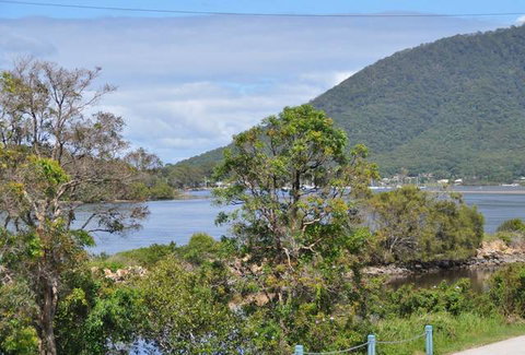 Haven Waters Motel And Apartments - Mackay Tourism 4