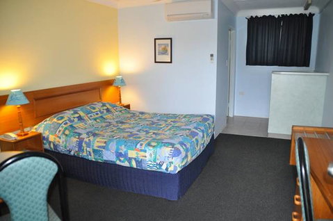 Haven Waters Motel And Apartments - Mackay Tourism 5