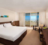 Holiday Inn Cairns Harbourside - Mackay Tourism