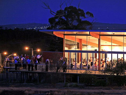 Macedon Ranges Hotel & Spa - Mackay Tourism 3