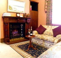 Marble Lodge Bed  Breakfast - Mackay Tourism