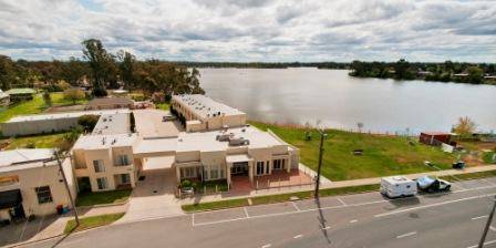 Nagambie Waterfront Motel - Mackay Tourism 3