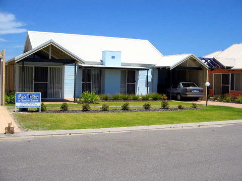 Our Villa - Mackay Tourism 0