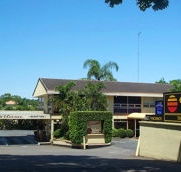 Park Motor Inn