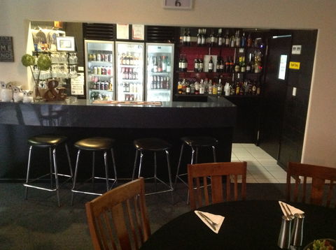 Parkside Motel & Licensed Restaurant - Mackay Tourism 5