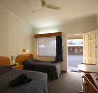 Rest Point Motor Inn and Hereford Steakhouse - Mackay Tourism