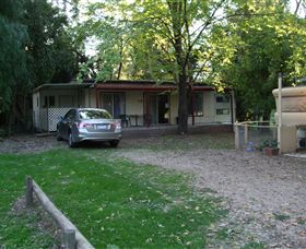 Moyhu Caravan Park - Mackay Tourism 4