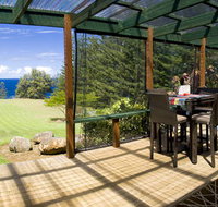Rocky Point Lodge - Mackay Tourism