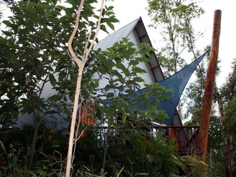 Rose Gums Wilderness Retreat - Mackay Tourism 0