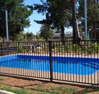 Silver Oaks Motel - Mackay Tourism
