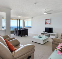 Southern Cross Beachfront Holiday Apartments - Mackay Tourism