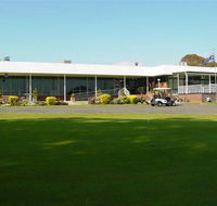 Tenterfield Golf Club and Fairways Lodge - Mackay Tourism