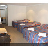 Tenterfield Tavern  Motor Inn - Mackay Tourism