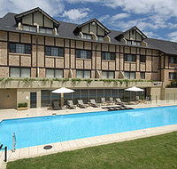 The Hills Lodge Hotel  Spa - Mackay Tourism