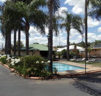 Town  Country Motor Inn Tamworth - Mackay Tourism