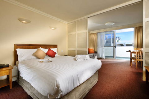 Tradewinds Hotel Fremantle - Mackay Tourism 0