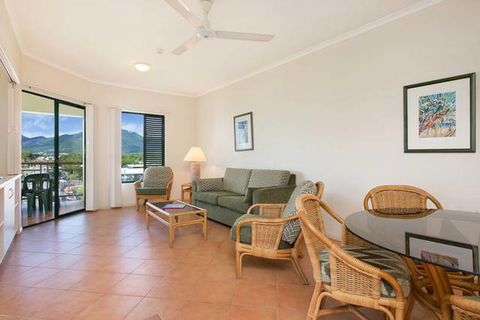 Tropic Towers Apartments - Mackay Tourism 11