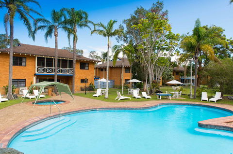 Vacation Village - Mackay Tourism 6