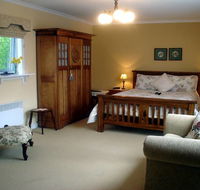 Walton House BB - Mackay Tourism