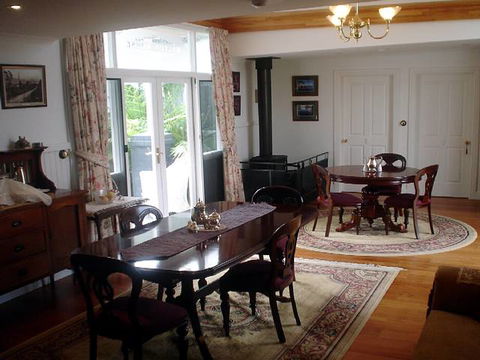 Walton House B&B - Mackay Tourism 2