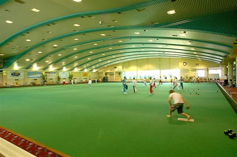 Warilla Bowls & Recreation Club - Mackay Tourism 3