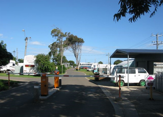 Werribee South Caravan Park - Mackay Tourism 4