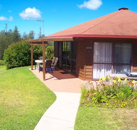 Whispering Pines - Mackay Tourism