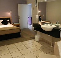 Windmill Motel and Reception Centre - Mackay Tourism