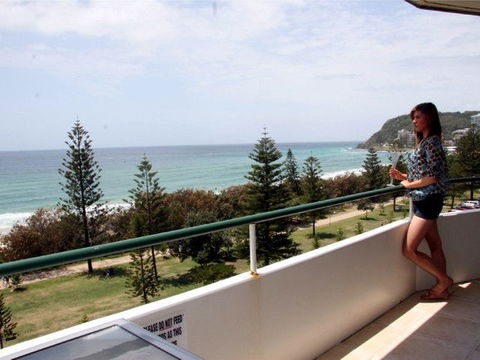 Wyuna Beachfront Holiday Apartments - Mackay Tourism 0