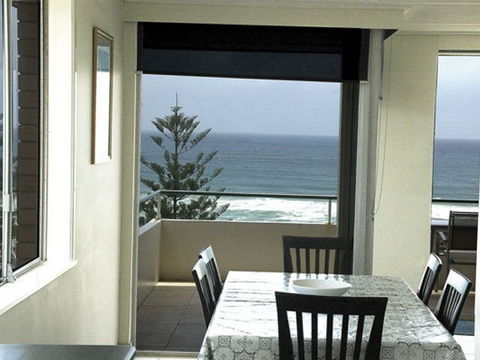 Wyuna Beachfront Holiday Apartments - Mackay Tourism 1